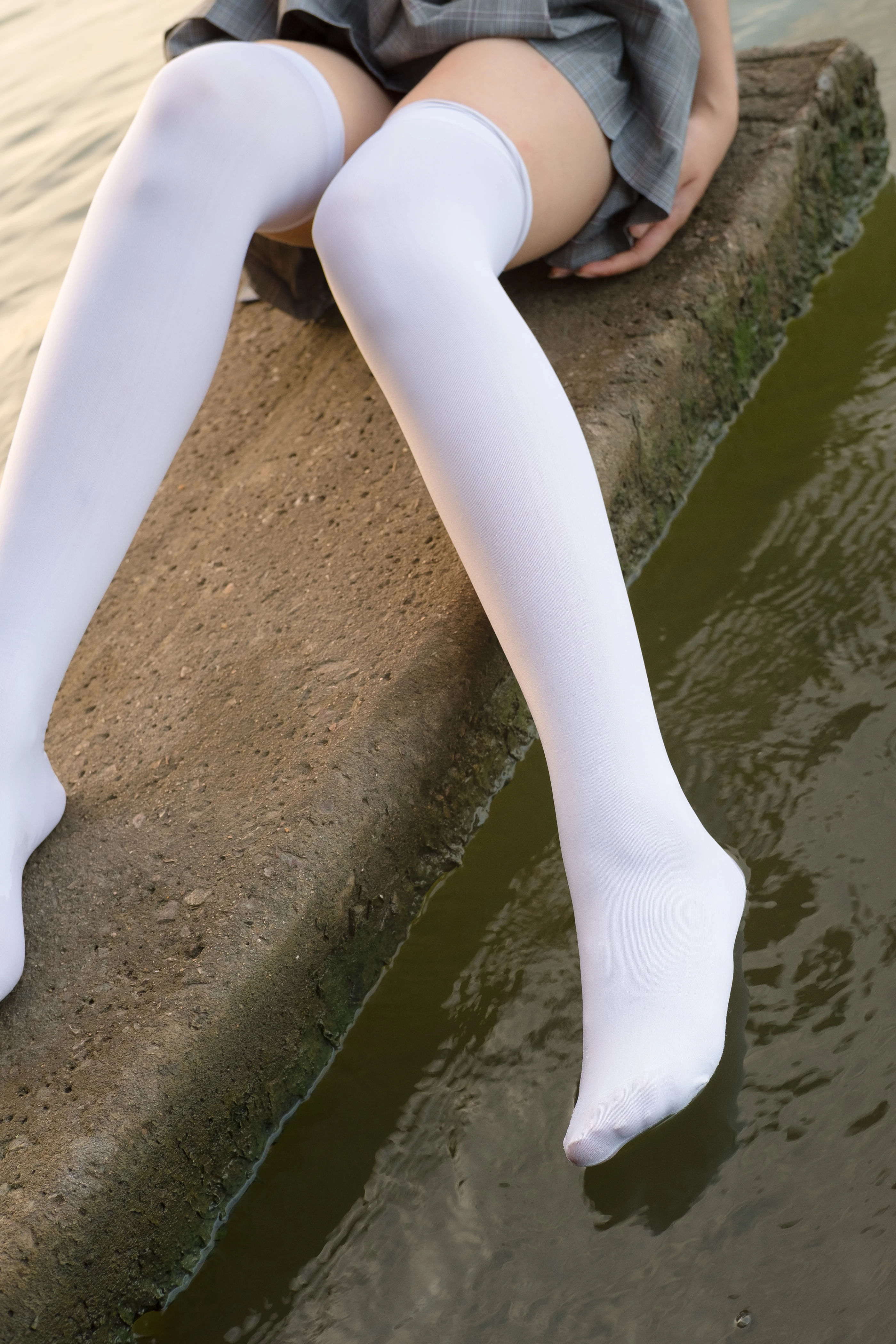 森萝财团 R15-032 [113P]插图8